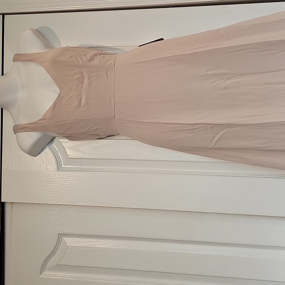 Show Me Your MuMu Jenn Maxi Bridesmaid Dress Sz Xs. Show me the ring crisp NWT - Picture 7 of 9
